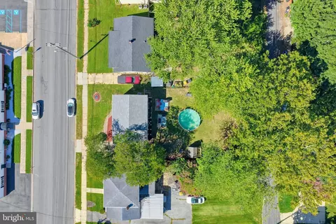 View/Area - 713 Pear St, Dover, DE 19904 photo 4 of 5