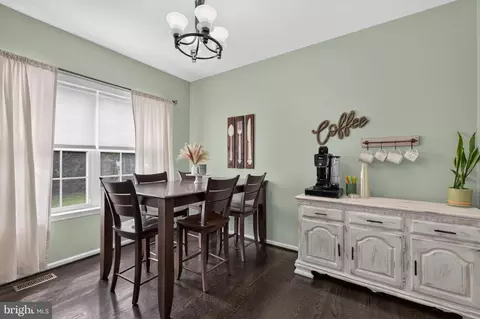 Dining - 124 Brian Dr, Smyrna, DE 19977 photo 1 of 2