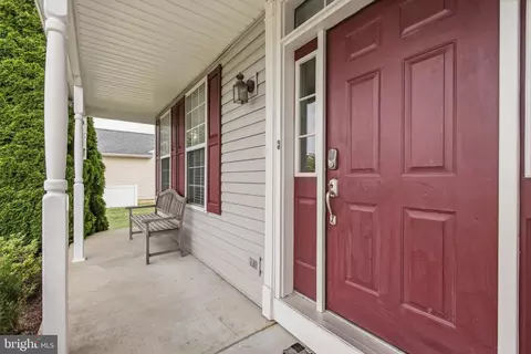 Exterior - 124 Brian Dr, Smyrna, DE 19977 photo 4 of 4