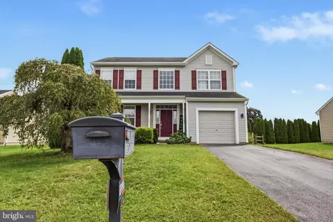 Exterior - 124 Brian Dr, Smyrna, DE 19977 photo 3 of 4