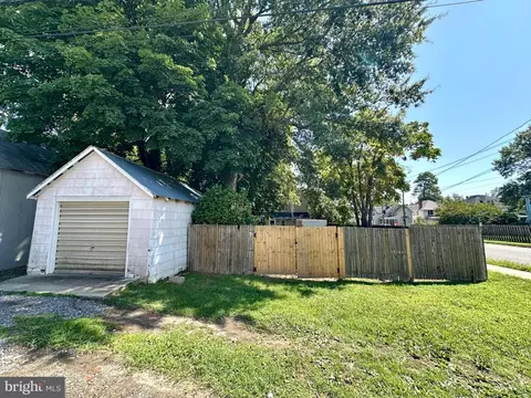 Other - 302 N Bradford St, Dover, DE 19904 photo 1 of 10