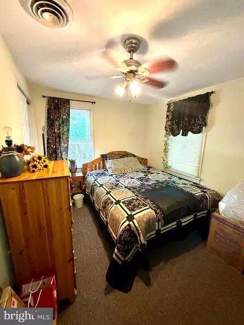 Bedroom - 302 N Bradford St, Dover, DE 19904 photo 3 of 4