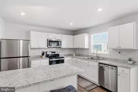Kitchen - 351 Bluecoat St, Dover, DE 19901 photo 1 of 1