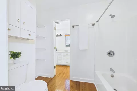 Bath - 163 Unruh Dr, Dover, DE 19904 photo 6 of 8