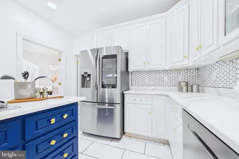 Kitchen - 163 Unruh Dr, Dover, DE 19904 photo 4 of 5