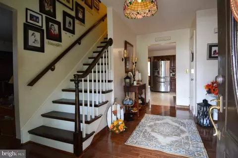 Entry Way - 100 Brookfield Dr, Dover, DE 19901 photo 3 of 5
