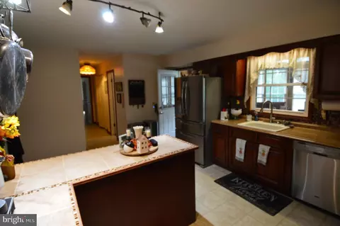Kitchen - 100 Brookfield Dr, Dover, DE 19901 photo 4 of 4