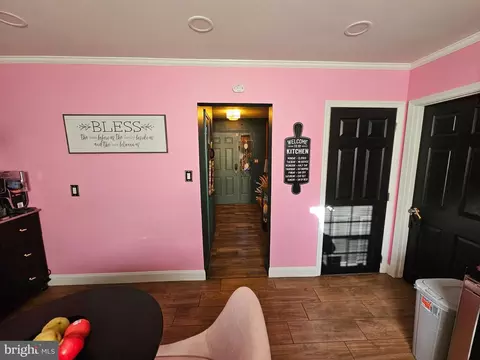 Entry Way - 308 Bradley Rd, Dover, DE 19901 photo 4 of 8