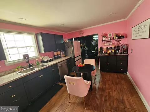 Kitchen - 308 Bradley Rd, Dover, DE 19901 photo 3 of 3