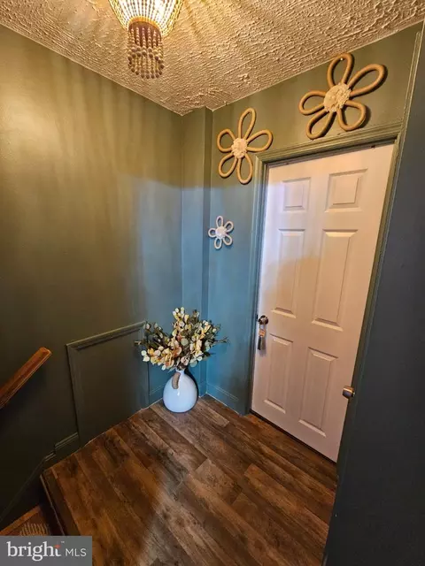 Entry Way - 308 Bradley Rd, Dover, DE 19901 photo 7 of 8