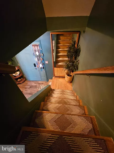 Entry Way - 308 Bradley Rd, Dover, DE 19901 photo 6 of 8