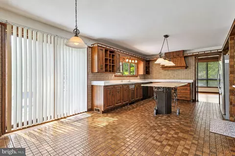 Kitchen - 6 Winged Foot Rd, Dover, DE 19904 photo 3 of 5