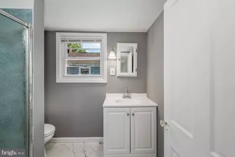 Bath - 15 S Governors Ave, Dover, DE 19904 photo 1 of 1