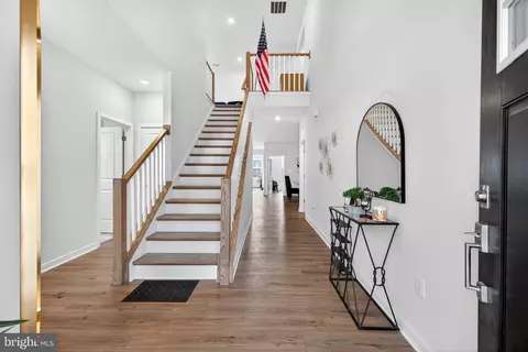 Entry Way - 23 Carney Ct, Dover, DE 19904 photo 2 of 18