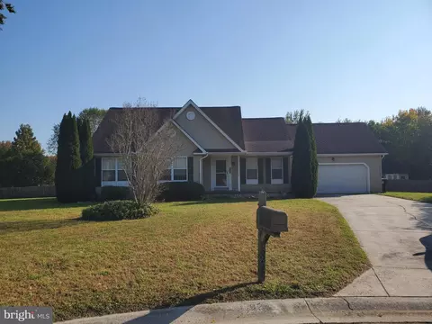 521 Hearthstone Ln, Felton, DE 19943