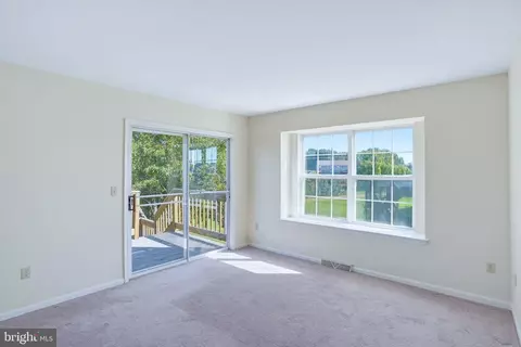 Living - 235 Charring Cross Dr, Dover, DE 19904 photo 6 of 9