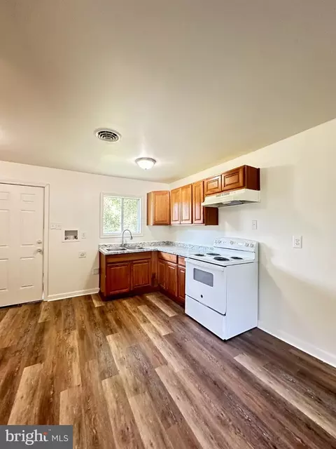 Kitchen - 2 Washington Pl, Dover, DE 19901 photo 1 of 2