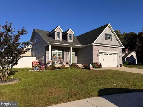 14 Vessel Ct, Felton, DE 19943