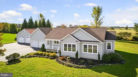 1673 Canterbury Rd, Milford, DE 19963