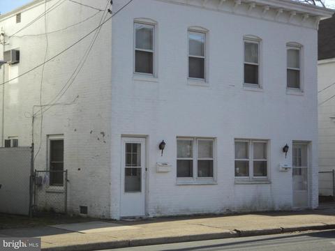 110 W Division St, Dover, DE 19904 photo 1