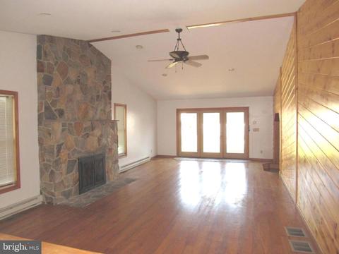 11 Newark Cir, Dover, DE 19901 photo 3