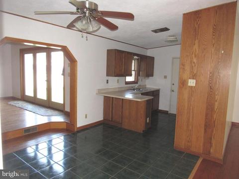 11 Newark Cir, Dover, DE 19901 photo 7