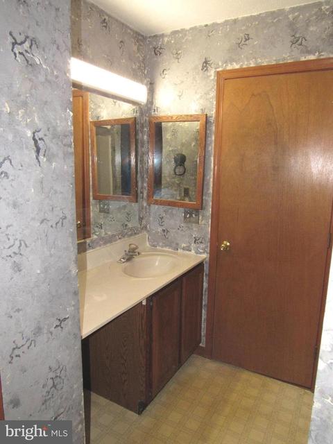 11 Newark Cir, Dover, DE 19901 photo 12