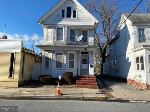 317 W Division St, Dover, DE 19904 photo 1