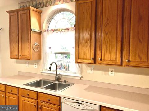 321 Joy Ct, Bear, DE 19701 photo 13