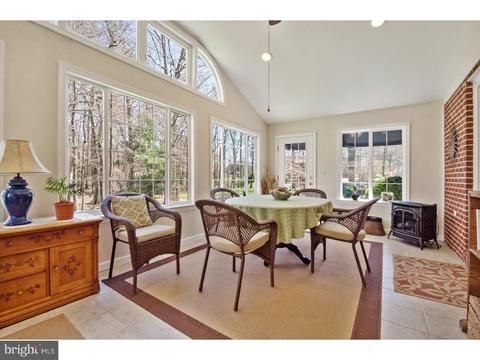 18 Mary Ct, Bear, DE 19701 photo 7
