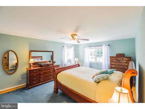 18 Mary Ct, Bear, DE 19701 photo 14
