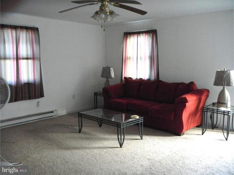 506 Main St, Townsend, DE 19734 photo 2