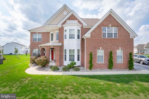605 E Glen Mare Dr, Middletown, DE 19709 photo 2