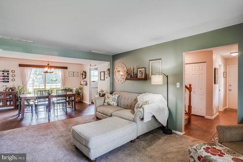 104 Milano Dr, Bear, DE 19701 photo 3