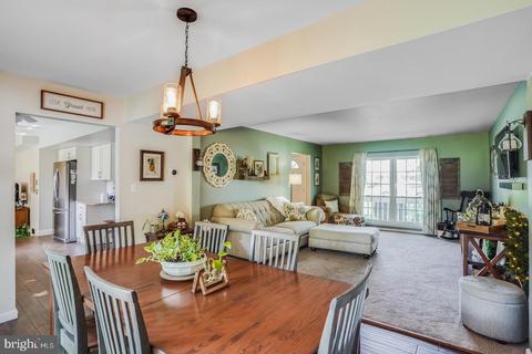 104 Milano Dr, Bear, DE 19701 photo 6