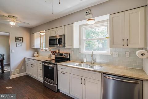 104 Milano Dr, Bear, DE 19701 photo 10