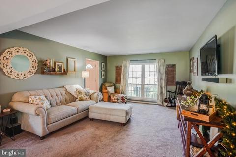 104 Milano Dr, Bear, DE 19701 photo 4
