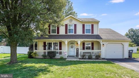 104 Milano Dr, Bear, DE 19701 photo 1