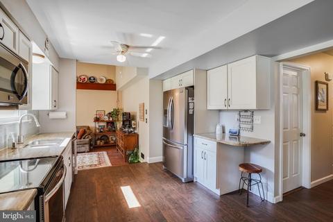 104 Milano Dr, Bear, DE 19701 photo 8