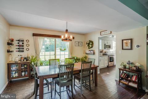 104 Milano Dr, Bear, DE 19701 photo 5