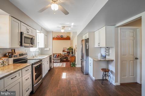 104 Milano Dr, Bear, DE 19701 photo 7