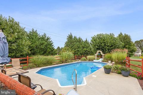 112 Bernice Dr, Bear, DE 19701 photo 4