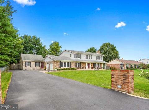 230 Benjamin Blvd, Bear, DE 19701 photo 2