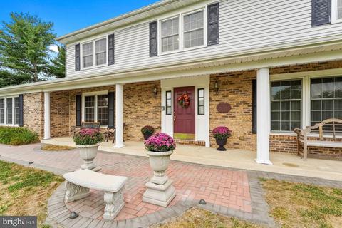230 Benjamin Blvd, Bear, DE 19701 photo 5