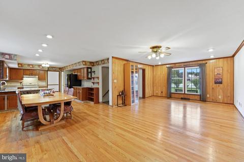 230 Benjamin Blvd, Bear, DE 19701 photo 17