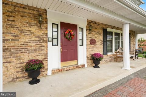 230 Benjamin Blvd, Bear, DE 19701 photo 6