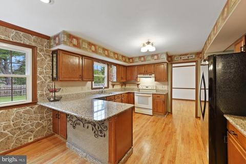 230 Benjamin Blvd, Bear, DE 19701 photo 12