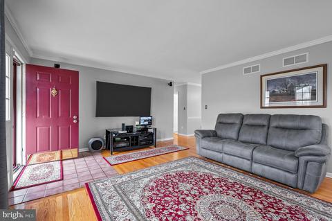 130 Bernice Dr, Bear, DE 19701 photo 3