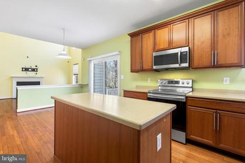 310 Astilbe Ct, Bear, DE 19701 photo 12