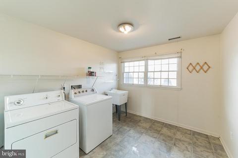 19 Viscaya Ct, Bear, DE 19701 photo 31